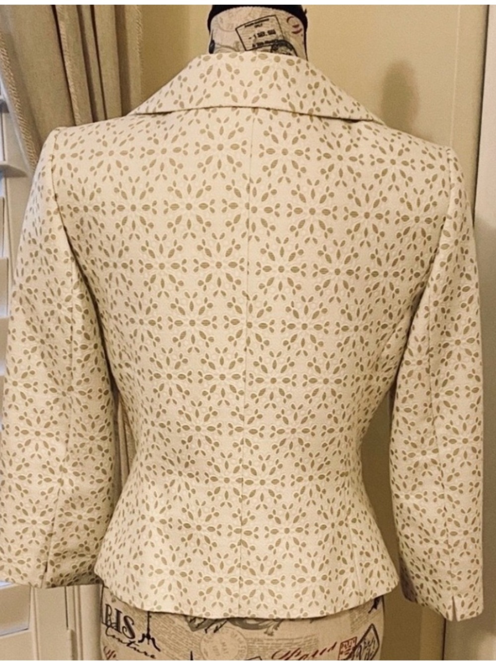 Tahari Arthur S. Levine Petite 4 Cream Gold Jacquard Structured Career Blazer - Picture 4 of 11